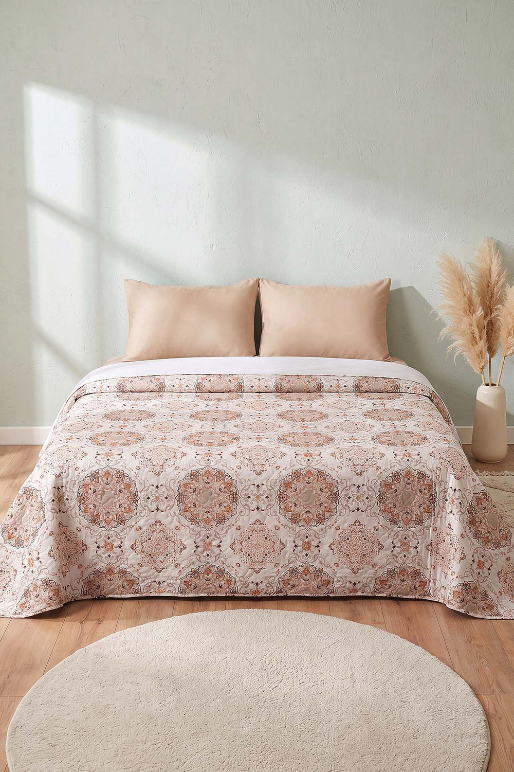 Mink Mandala Pattern Double Printed Bedspread 200 × 230 cm
