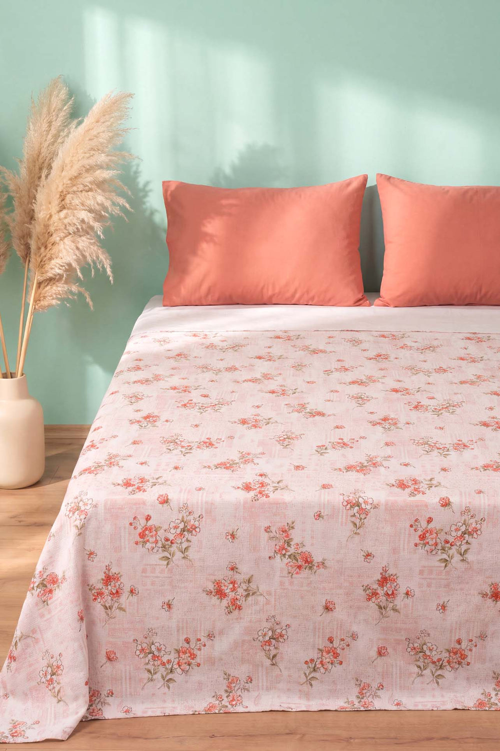 Pink Wildflower Patterned Double Printed Piqué Bedspread – 200 × 230 cm