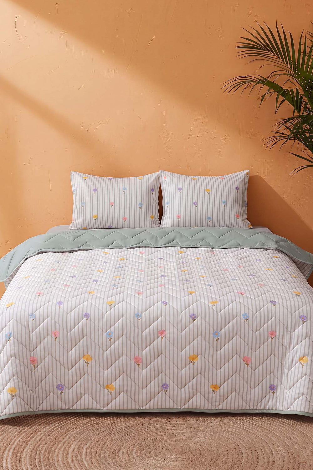 Lisa Double Cotton Quilted Bedspread & Pique