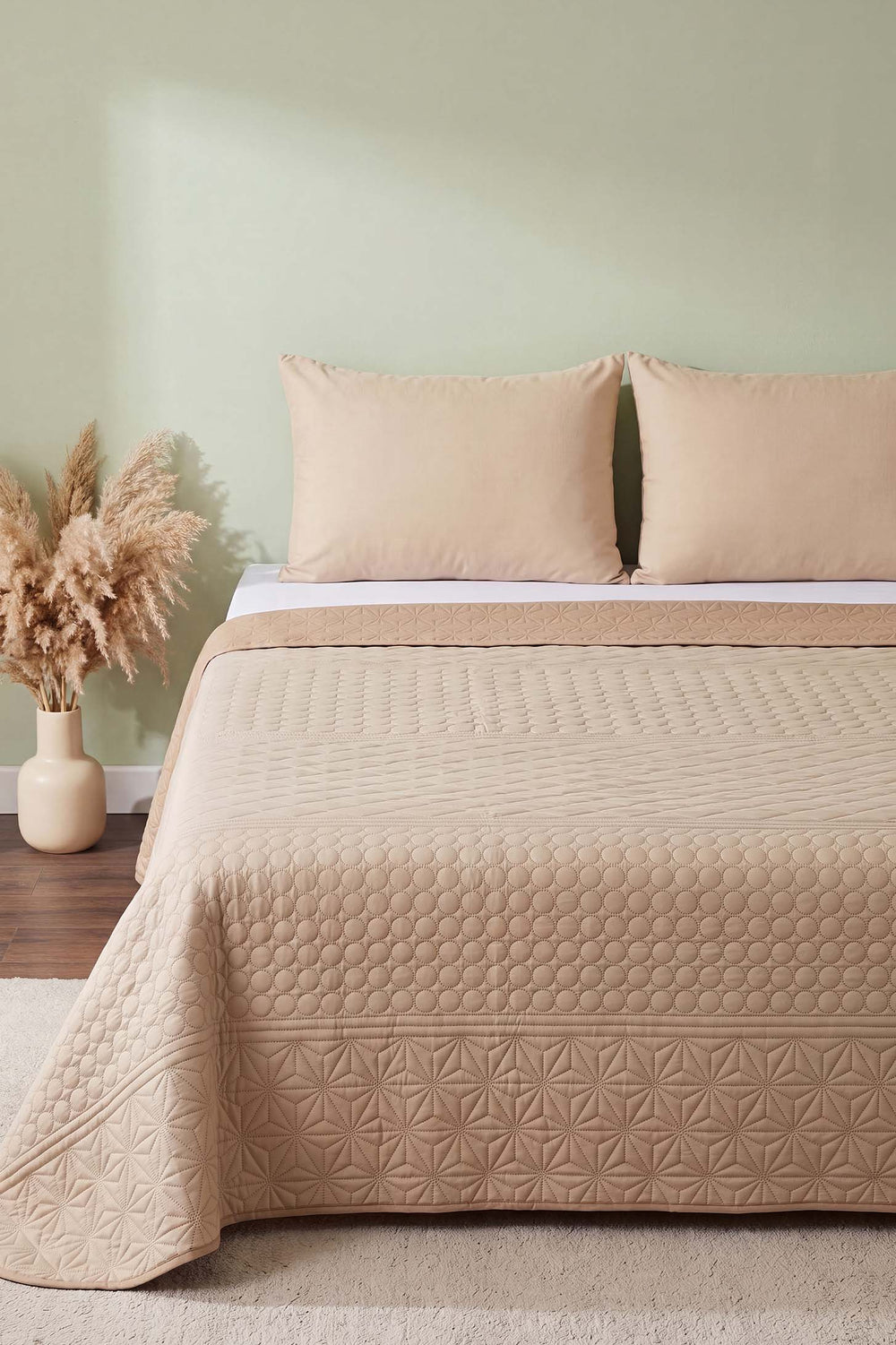 Mink Doremi Reversible Double Quilted Bedspread & Pique 200x220 Cm