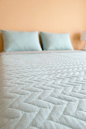 Sea Green Ultrasonic Reversible Double Quilted Bedspread & Pique 180x240 Cm