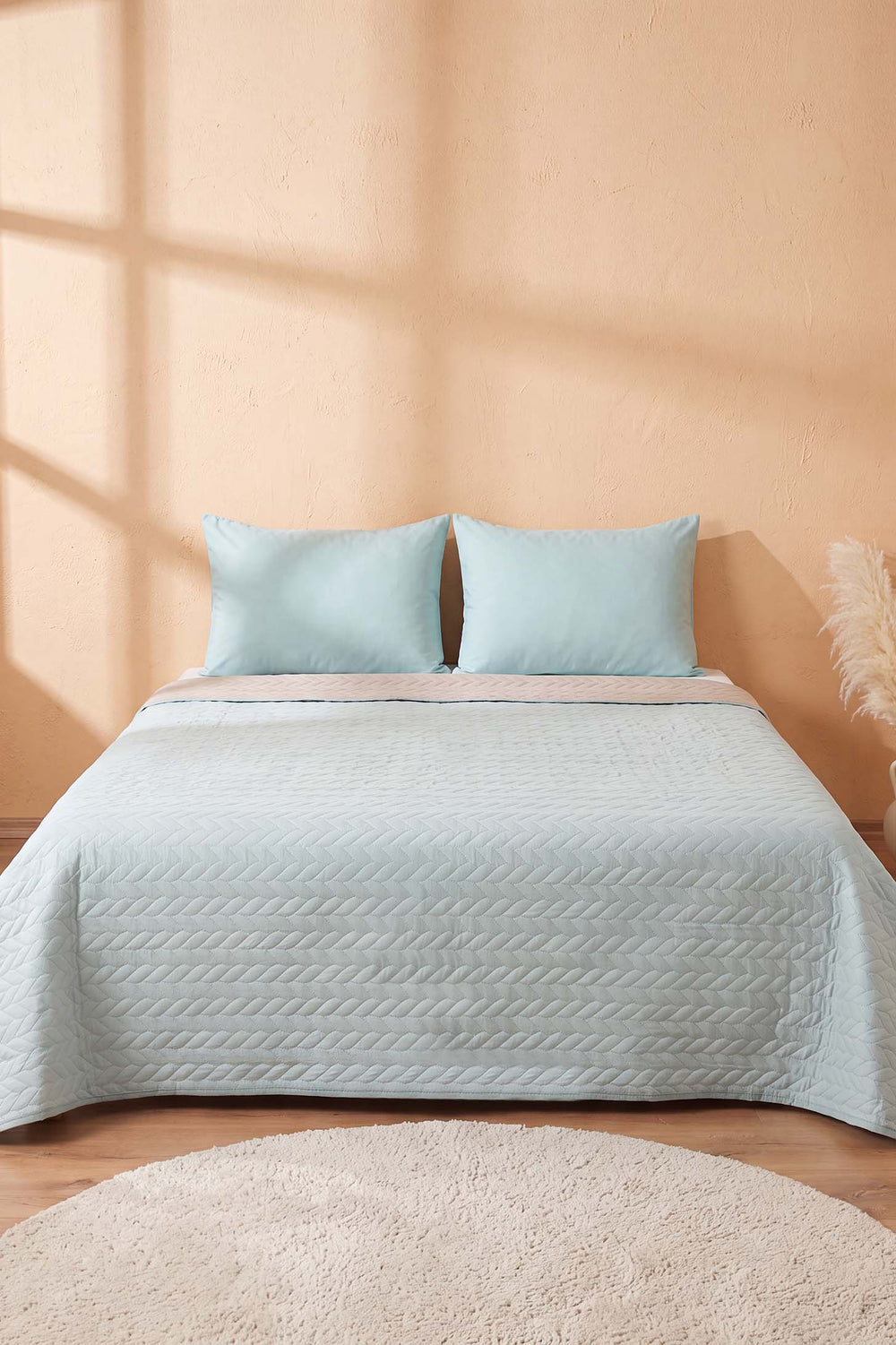 Sea Green Ultrasonic Reversible Double Quilted Bedspread & Pique 180x240 Cm