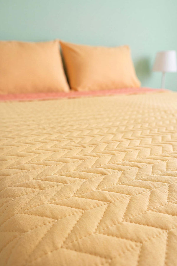 Yellow Ultrasonic Reversible Double Quilted Bedspread & Pique 180x240 Cm