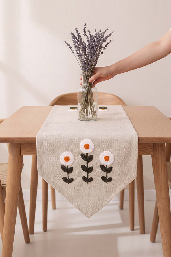 Daisy Cream Kasso Punch İşlemeli Runner 35X110 Cm
