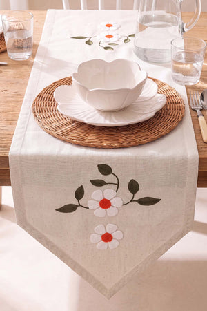 Pure Daisy Kasso Punch İşlemeli Runner 35X110 Cm