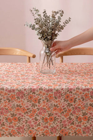 Pembe Bahar Dertsiz Kolay Temizlenir Fırfırlı Masa Örtüsü 145X200 Cm