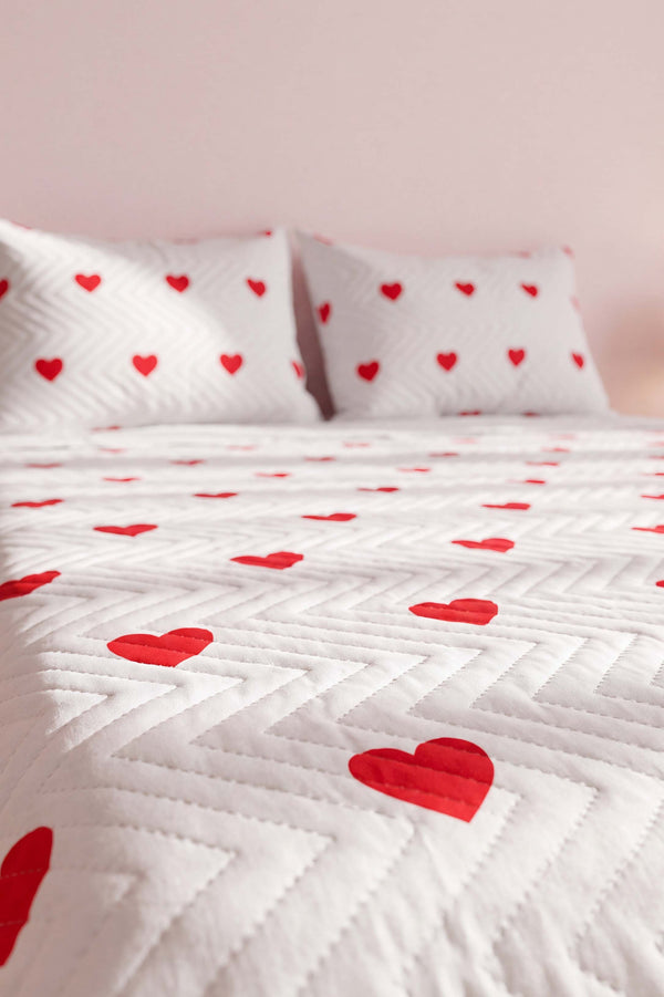 Amora Red Double Size Quilted Bedspread Multi-Purpose Bed Cover – 3 Pieces