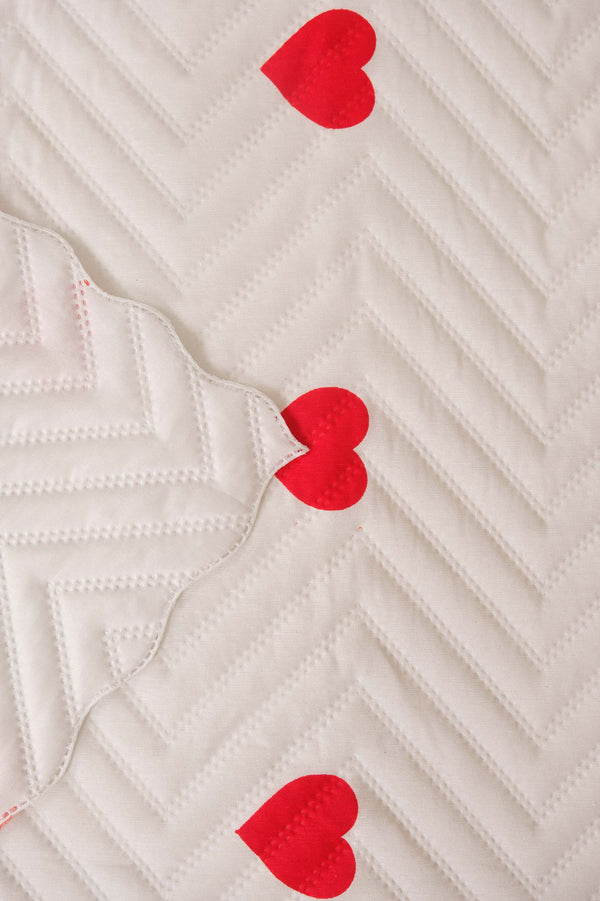 Amora Red Double Size Quilted Bedspread Multi-Purpose Bed Cover – 3 Pieces