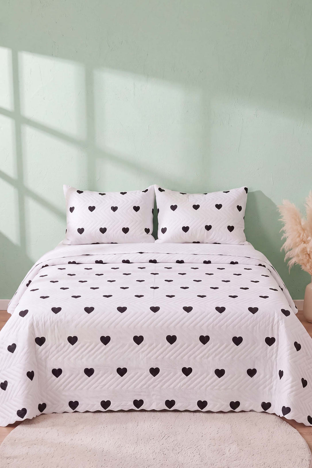 Amora Black Double Quilted Bedspread Multi-Purpose Bed Cover – 3 Pieces