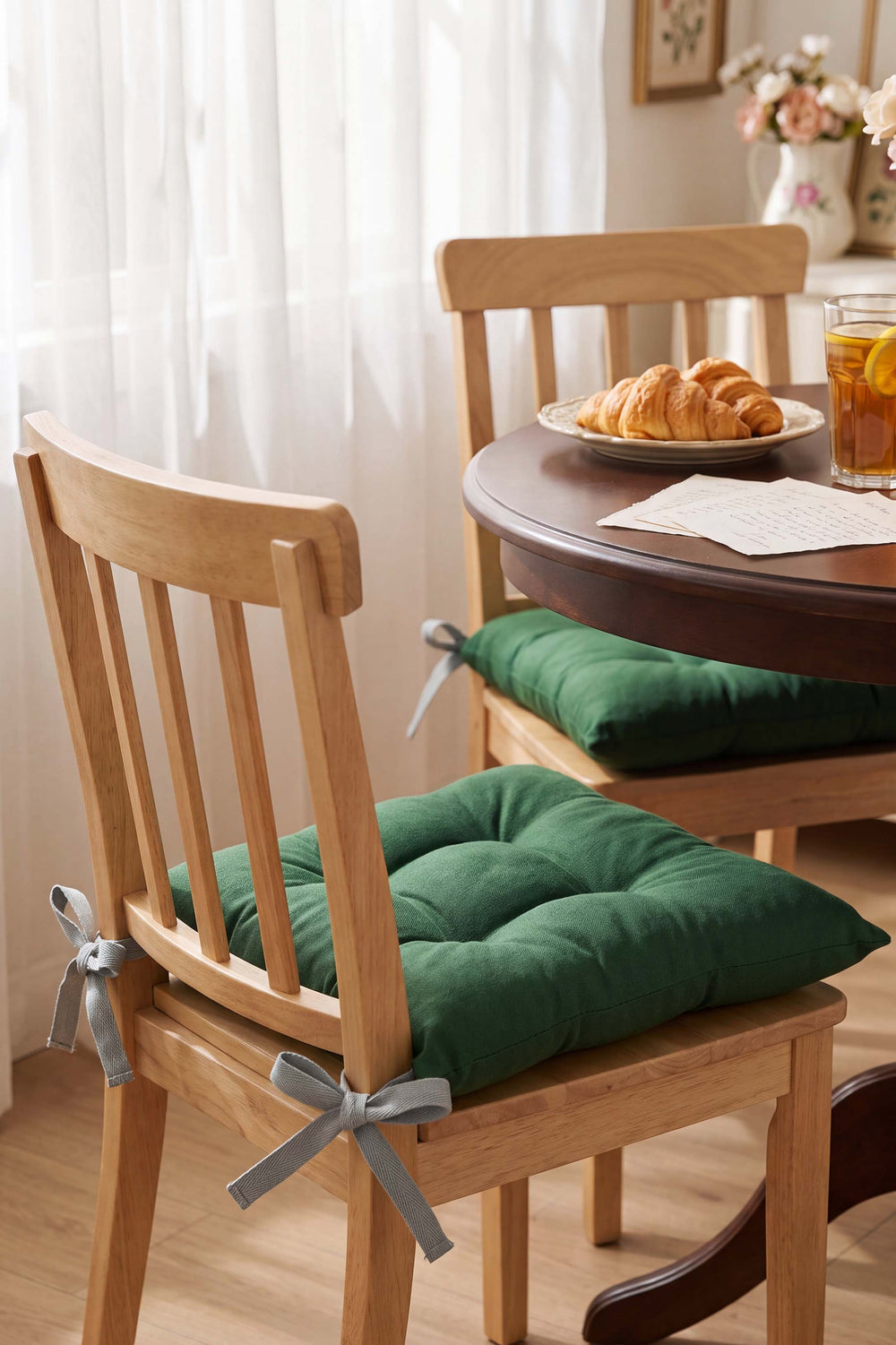 Green Fiber-Filled Chair Cushion 40 x 40 cm