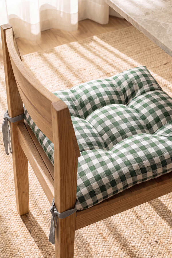 Green Checkered Fiber-Filled Chair Cushion 40 x 40 cm