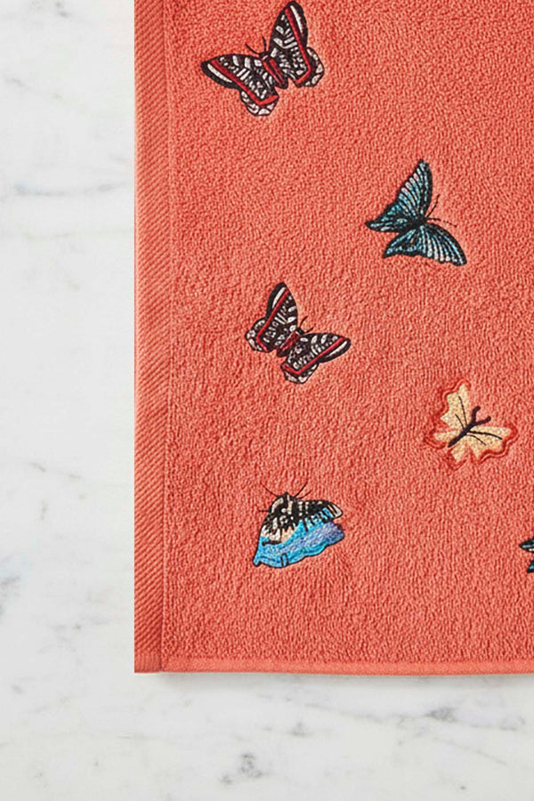 Butterfly Embroidered 5-Piece %100 Cotton Towel Set – 50 x 90 cm