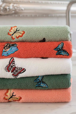 Butterfly Embroidered 5-Piece %100 Cotton Towel Set – 50 x 90 cm