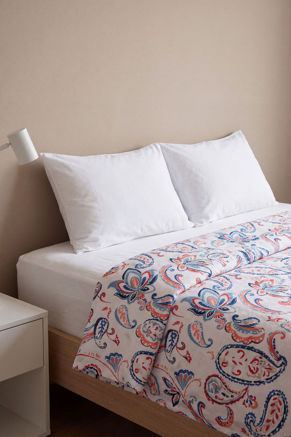 Etnik Floral Desen Çift Kişilik Baskılı Pike Yatak Örtüsü 200X230 Cm
