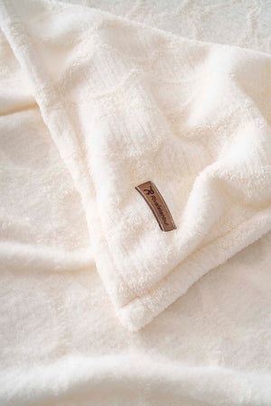 Allen Jacquard Raschel Scandinavian Single Punch Bedspread