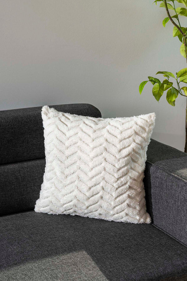 Dejavu Punch Diamond Pattern Decorative Cushion Cover