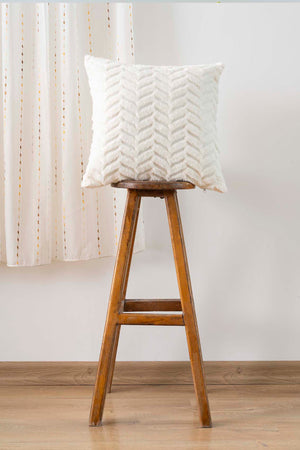 Dejavu Punch Diamond Pattern Decorative Cushion Cover