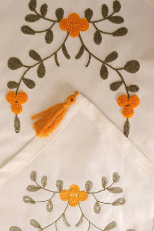 Yellow Floral Embroidered Vintage Linen Runner 40x140 cm