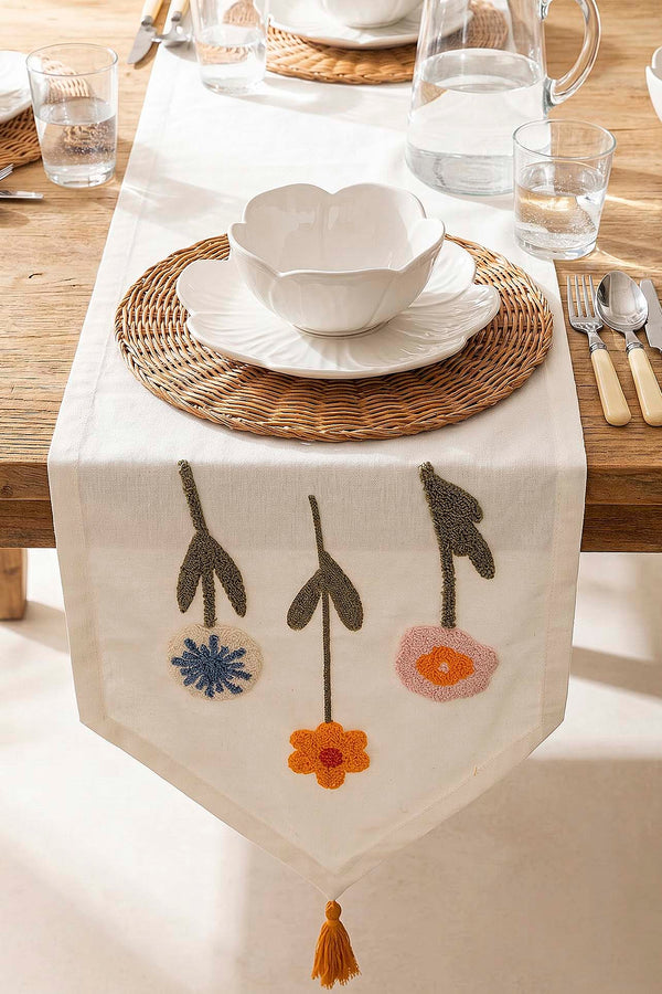 Colorful Wildflower Punch Embroidered Table Runner 35x140 cm