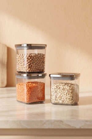 Anthracite Vacuum Airtight 3-Piece Food Storage Container Set – 700 Ml
