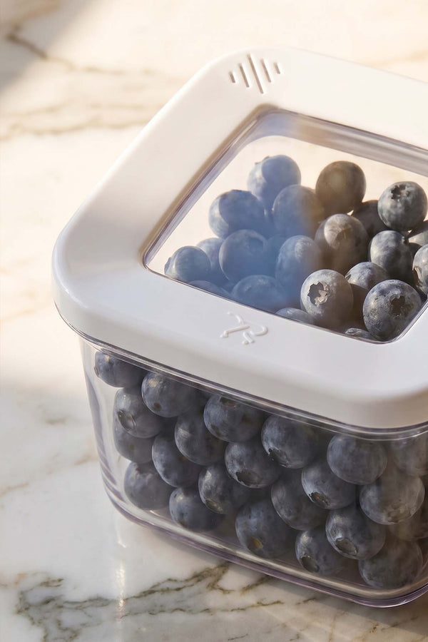 White Vacuum Airtight 3-Piece Food Storage Container Set – 500 Ml