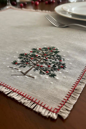 Pine Tree Embroidery Faux Straw Placemats with Tassels - Set of 2 - 35x50 cm Durable Polyester Table Mats for Rustic Dining