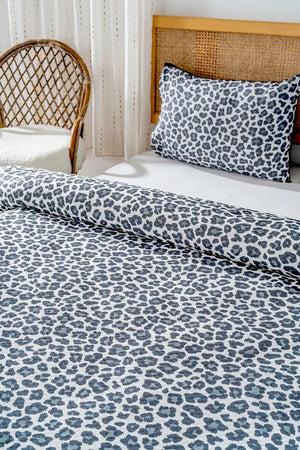 Leopard Black Double Size Printed Bedspread 200 x 220 cm