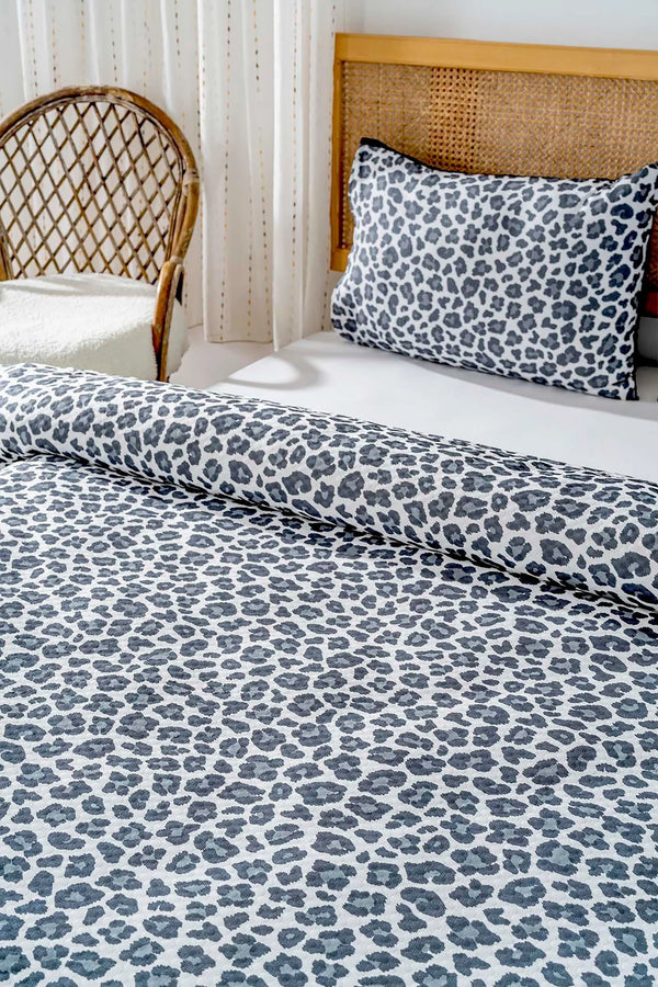 Leopard Black Double Size Printed Bedspread 200 x 220 cm