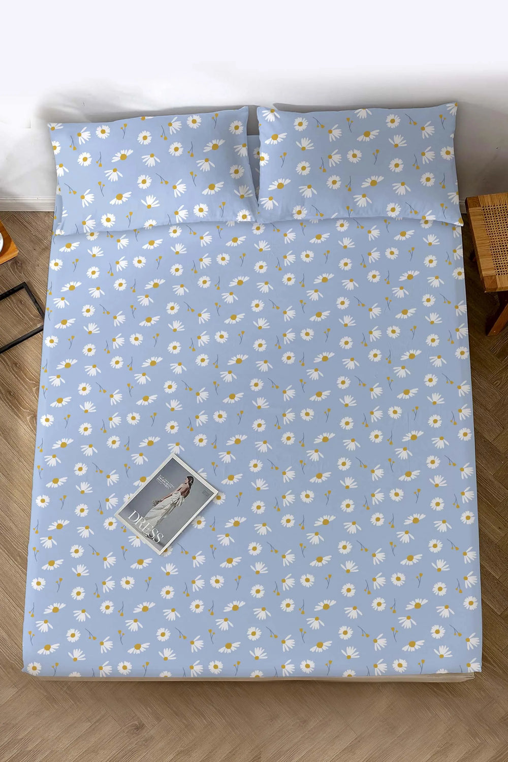 Blue Daisy Double Cotton Sheet