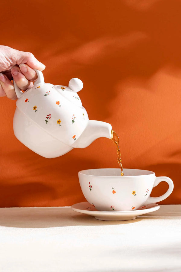 Minimal Flower Amore 4-Piece Teapot & Cup Set