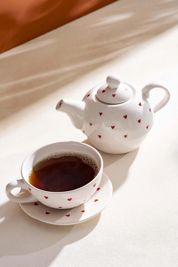 Minimal Heart Amore 4-Piece Teapot & Cup Set