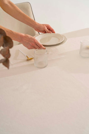 Silvio Cream Guipure Floral Tablecloth – Elegant Lace Detail, Cotton Blend Fabric, 160x220 cm