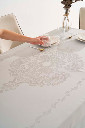 Jumbo Gray Jacquard Tablecloth – Liquid Repellent, Stain Resistant, 100% Polyester, 160x220 cm
