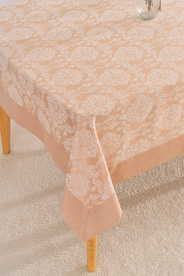 Damascus Cappuccino Tablecloth 160x220 cm