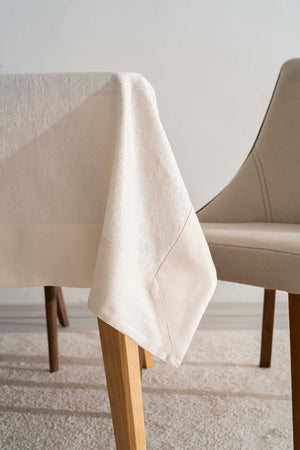 Damascus Cream Tablecloth 160x220 cm