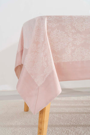 Damascus Powder Pink Tablecloth 160x220 cm