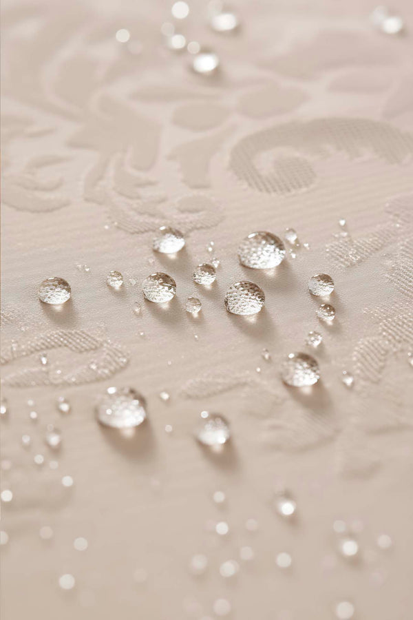 Jumbo Cream Jacquard Tablecloth – Liquid Repellent, Stain Resistant, 100% Polyester, 160x220 cm