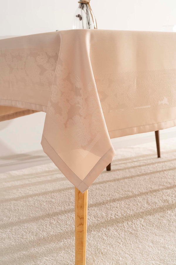 Jumbo Cappuccino Jacquard Tablecloth – Liquid Repellent, Stain Resistant, 100% Polyester, 160x220 cm