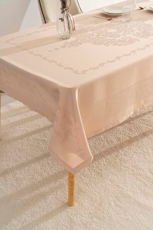 Jumbo Cappuccino Jacquard Tablecloth – Liquid Repellent, Stain Resistant, 100% Polyester, 160x220 cm