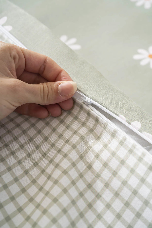 Minimal Green Daisy Outlet Double Duvet Cover Set – Cotton