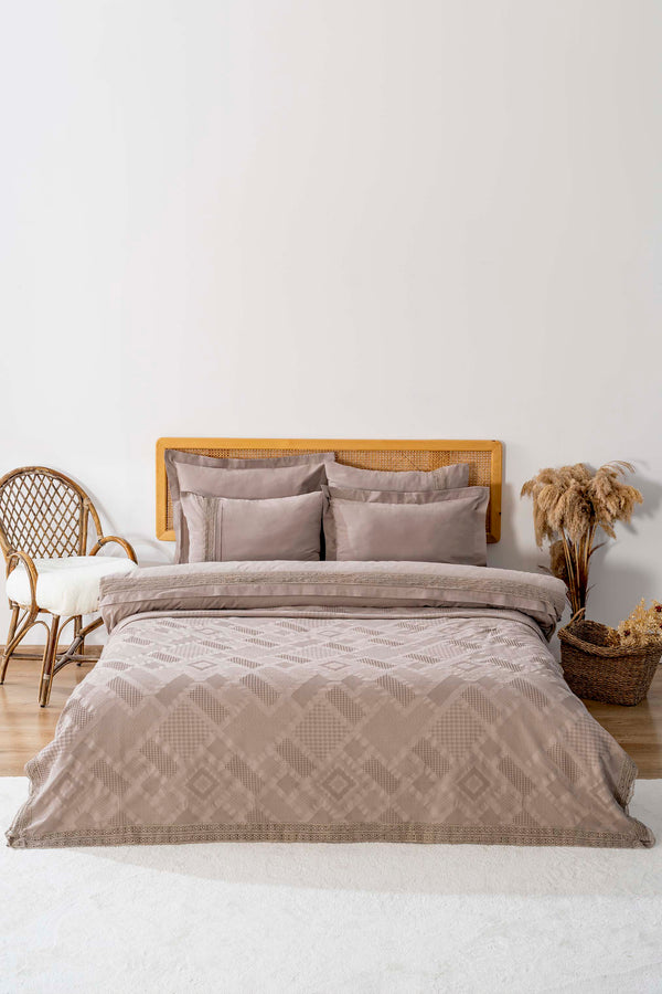 Freya Vizon Lace Double Bed Duvet Cover Set – 7 Piece Bridal Set