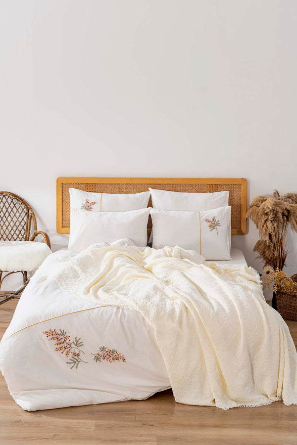 Amber Ecru Embroidered Double Duvet Cover & Bedspread Set – 7-Piece Bridal Set – 100% Cotton