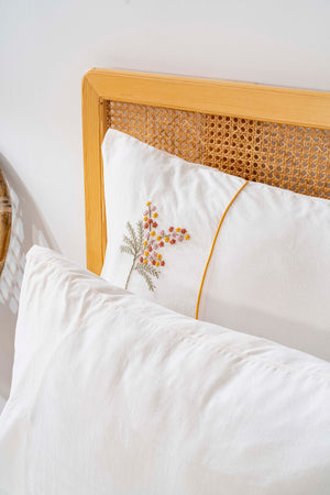 Amber Ecru Embroidered Double Duvet Cover & Bedspread Set – 7-Piece Bridal Set – 100% Cotton