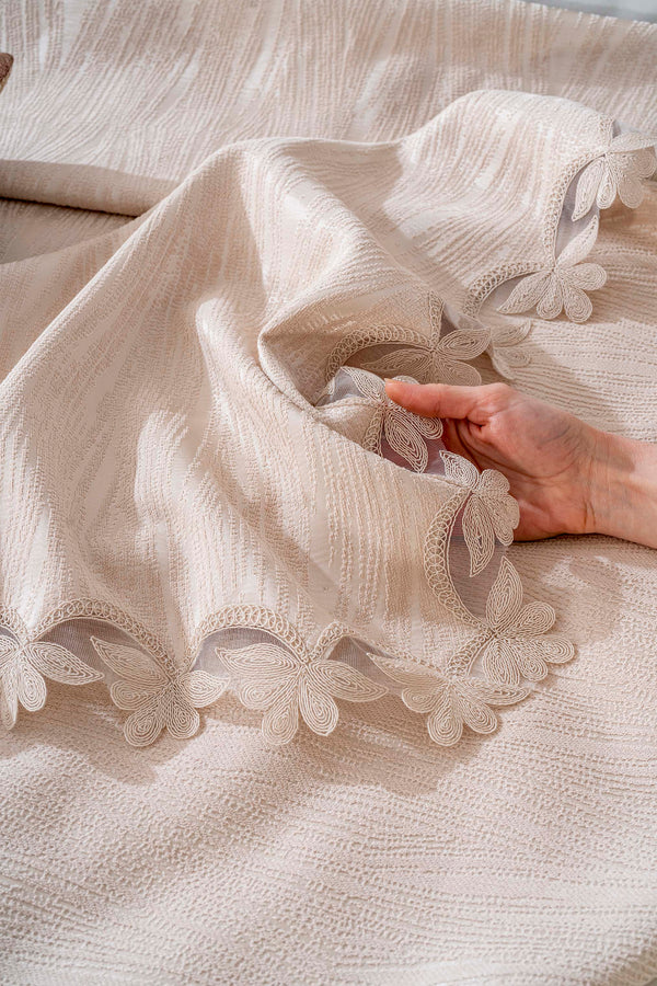 Ilay Vizon Embroidered Double Bedding Set with Duvet Cover - 8 Piece Dowry Set