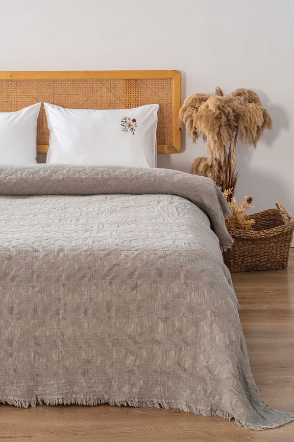 Felix Stone Double Cotton Embroidered 4-Piece Bedspread & Dowry Set