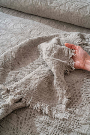 Felix Stone Double Cotton Embroidered 4-Piece Bedspread & Dowry Set