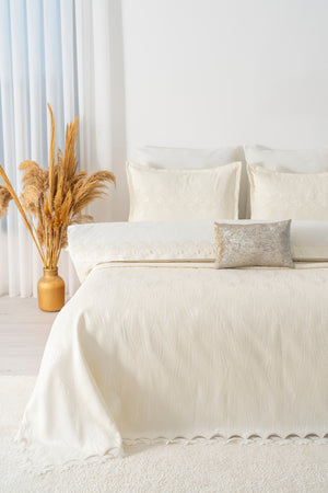 Ilay Ecru Embroidered 8-Piece Bridal/Quilt Set – Polycotton Duvet Cover, Bedspread & Sheet Set, Queen/King Size