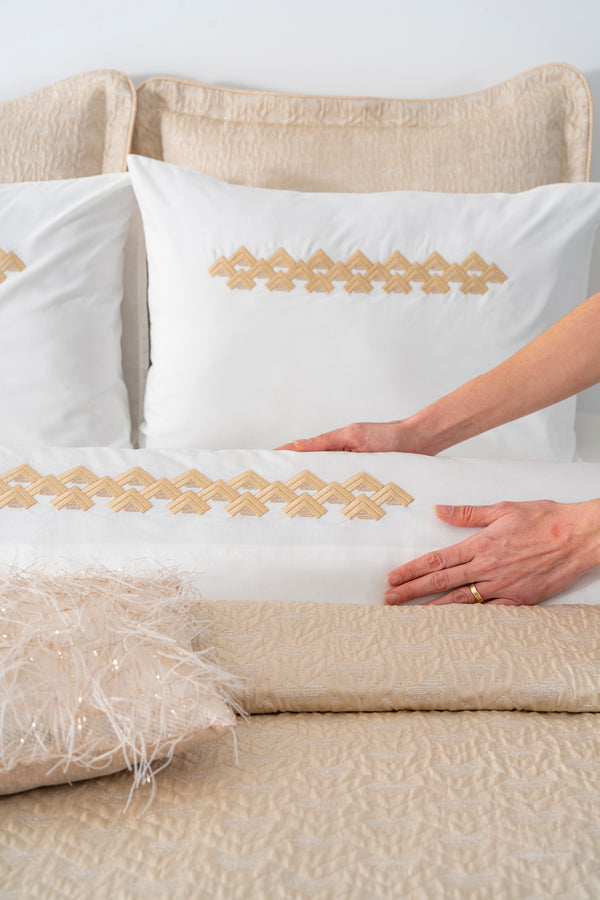 Parla Cappuccino Embroidered 8-Piece Bridal/Quilt Set – Polycotton Duvet Cover, Bedspread & Sheet Set, Queen/King Size