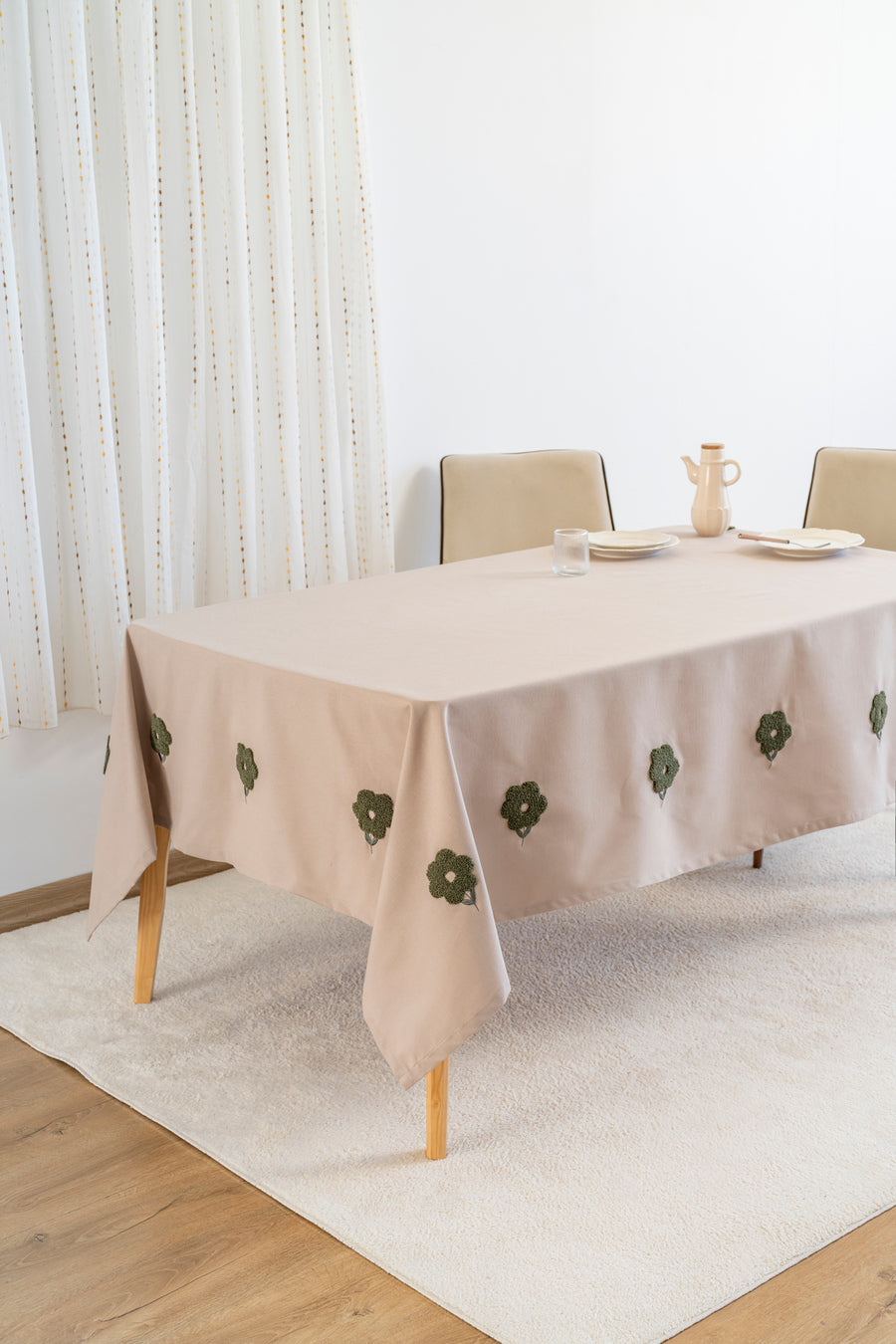 Florita Cappuccino Embroidered Stain-Resistant Tablecloth(160x220 cm)