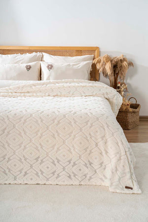 Antony Jacquard Raschel Scandinavian Double Bedspread